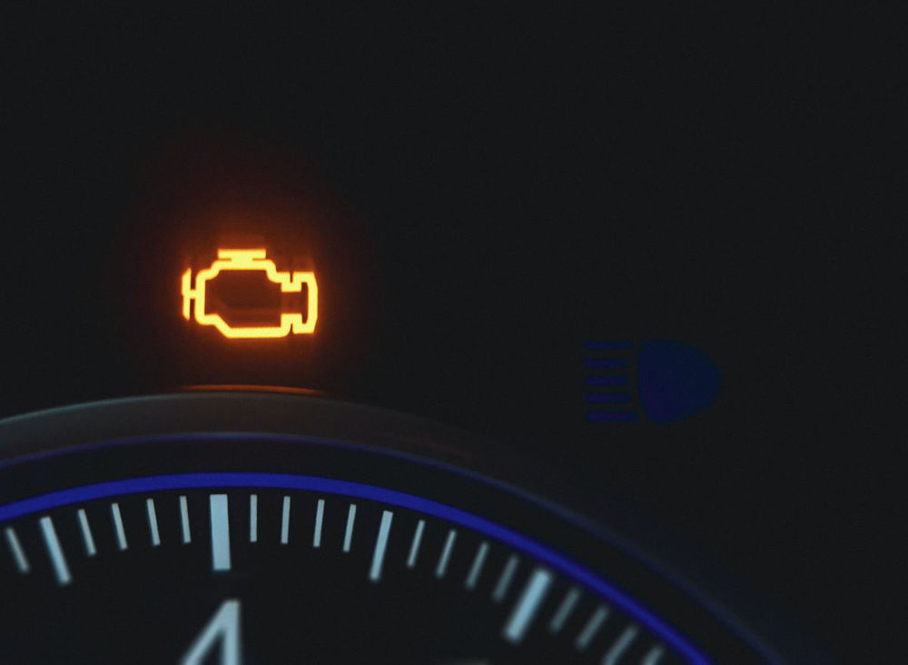 Neispravan termostat može izazvati i uključivanje lampice „Check Engine“